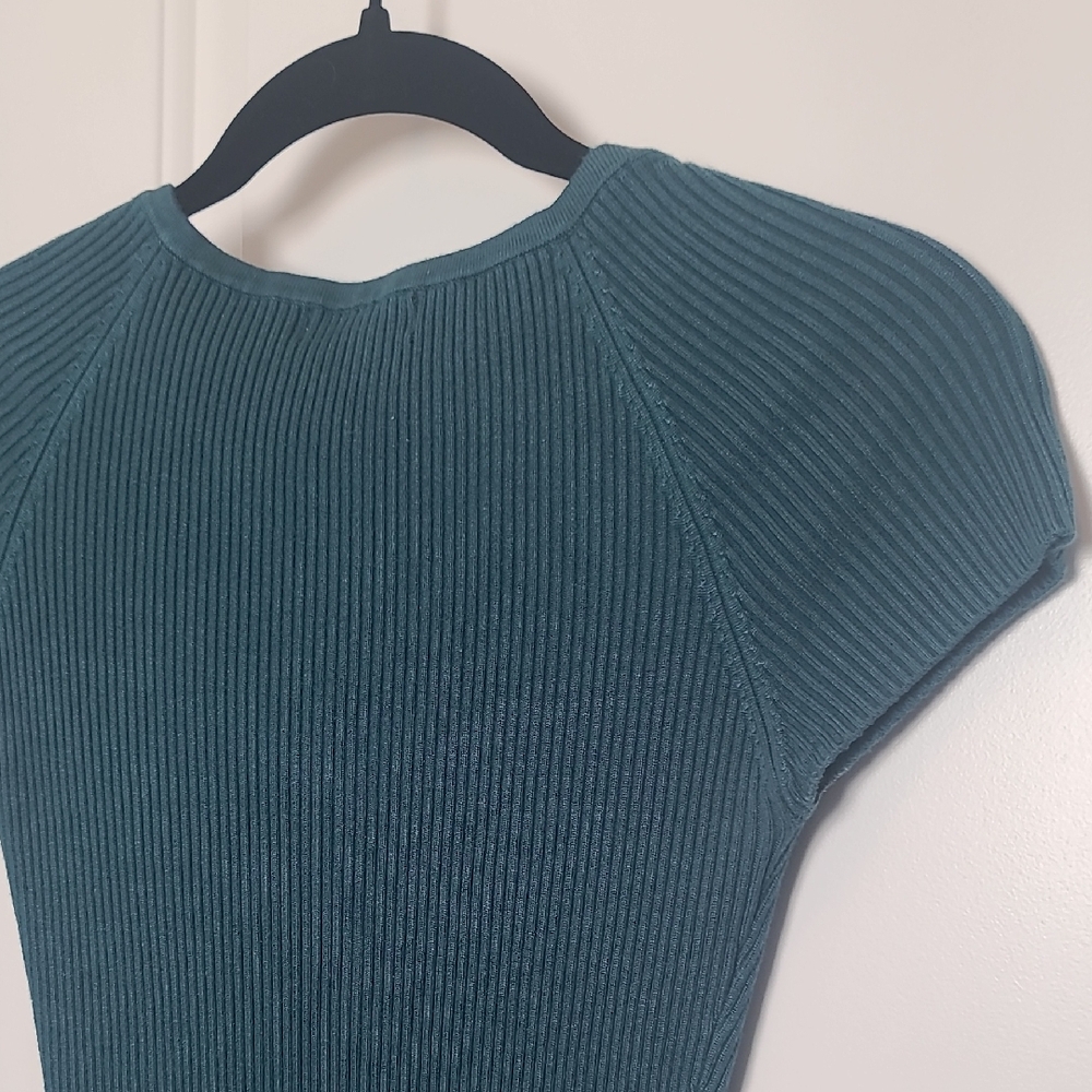 GUESS Green Ribbed Midi Dress - Picture 7 of 10